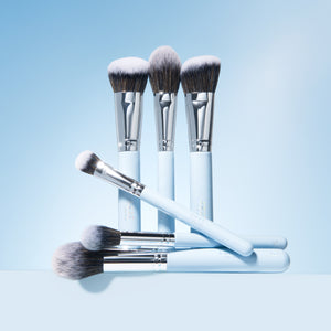 ESSENTIAL BRUSH COLLECTION